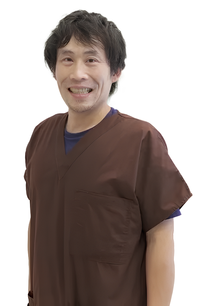 院長 歯学博士 安東 信行